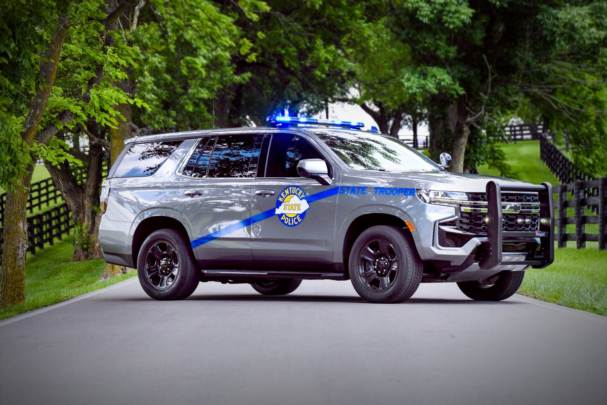 🔥ALERT🔥 
Say it isn't so....Tennessee has taken a slight lead over Kentucky. While we 💙 <a href="/TNHighwayPatrol/">Tennessee Highway Patrol</a> we can't let them win! 4 days left to Vote KY! surveymonkey.com/r/QHXV8ZS