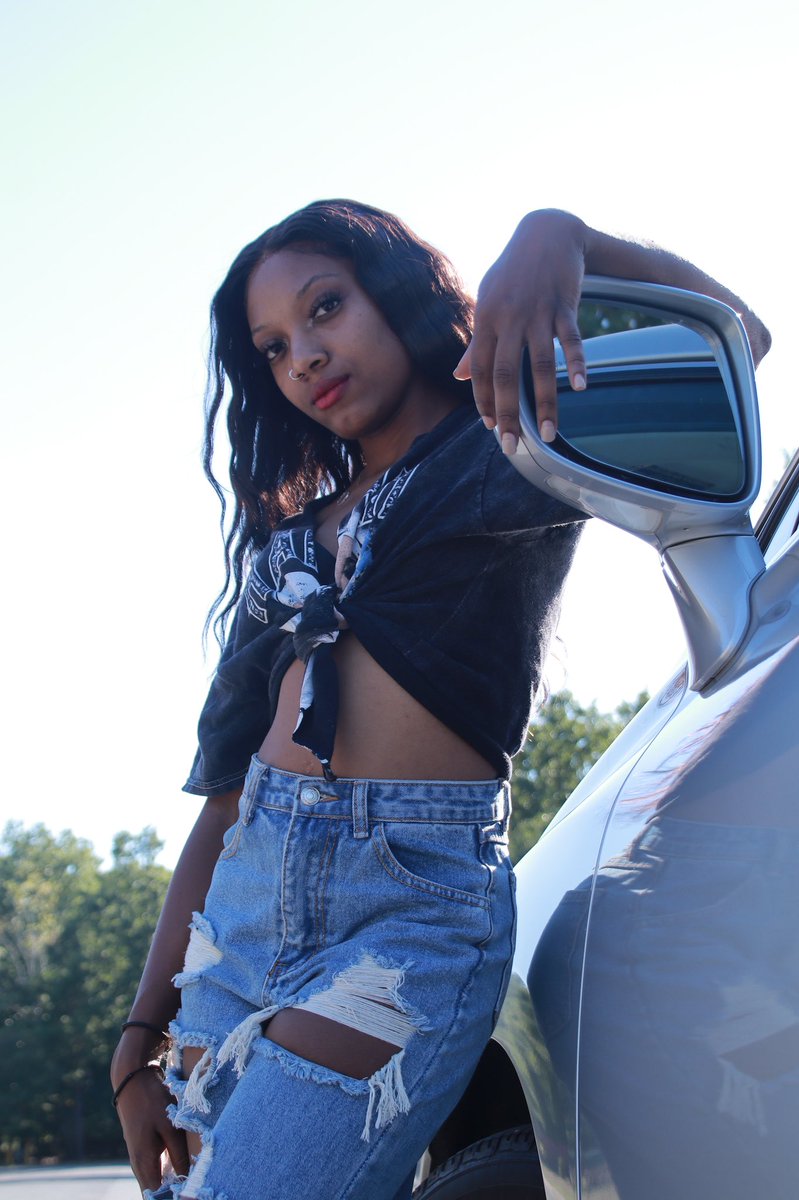 ScorpionMStudio's tweet photo. Had a good time in jersey shooting with new model Shayon! Make sure to show this post some love!
#Jerseymodel #portraitphotography #photographer https://t.co/vI5oZUpJxx