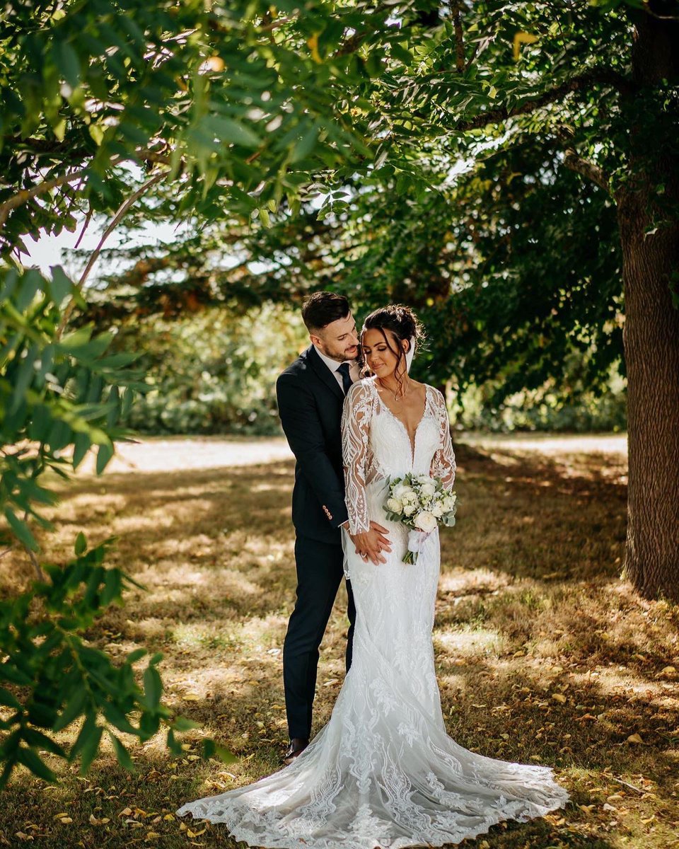 Mr and Mrs Brookes 

20.08.2022

Best day of my life 🤍