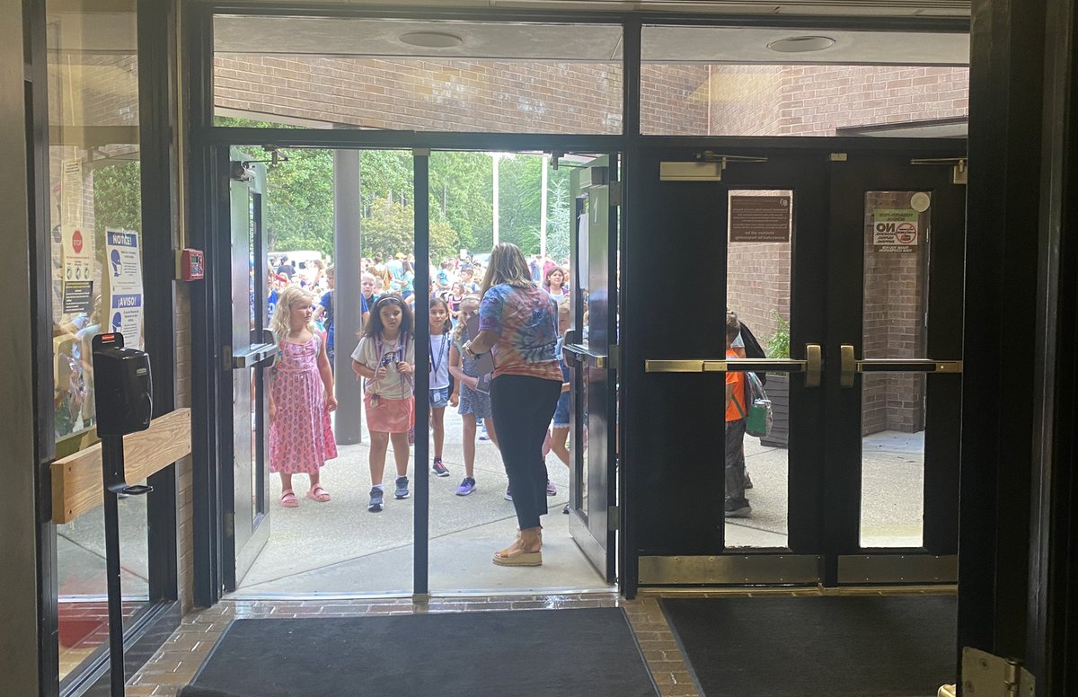 Catherine Tompkins tweet media