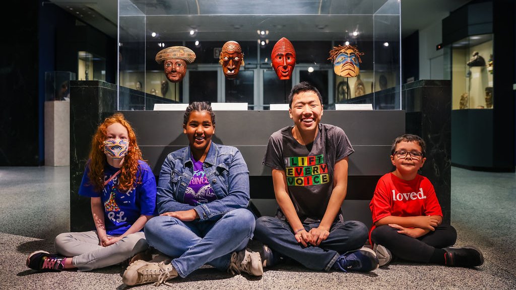PutnamMuseum's tweet photo. Put your best foot…er face forward this week!
#PutnamMuseum #VisitQuadCities #IowaMuseum #MidwestMuseum #TagtheQC #QCThatsWhere #TravelIowa #HistoryMuseum #ScienceMuseum #MuseumsOfInstagram https://t.co/WdOTRbqc11