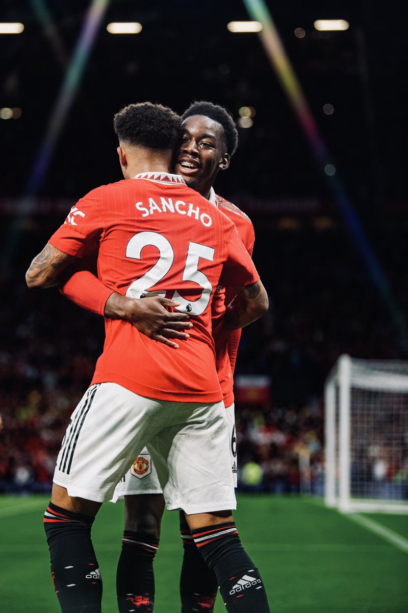 🅰️ <a href="/AnthonyElanga/">Anthony Elanga</a> 
⚽️ <a href="/Sanchooo10/">Jadon Sancho</a> 

#MUFC || #MUNLIV