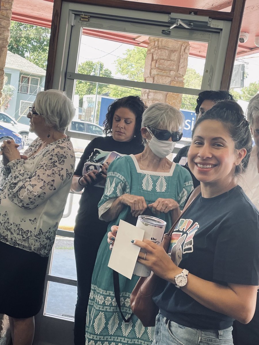 GinaHinojosaTX's tweet photo. Austin is back LIVE! From 3 @TCDP grand openings, to #PrideATX , to @aratisingh
re-election kickoff, to Dem meet-ups. #ATX is hitting the streets w/high energy!
@SherylCole1 @paulsaldana @LYNNforAISD
@Noelita4AISD https://t.co/By2EnM4Bq1