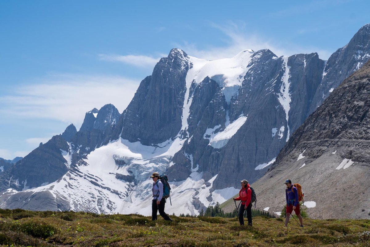 📢 The Minister of Environment and Climate Change and Minister responsible for Parks Canada, the Honourable Steven Guilbeault, has approved the 2022 management plan for @kootenaynp. ➜ Find the plan here ow.ly/IZYz50KpnIG
