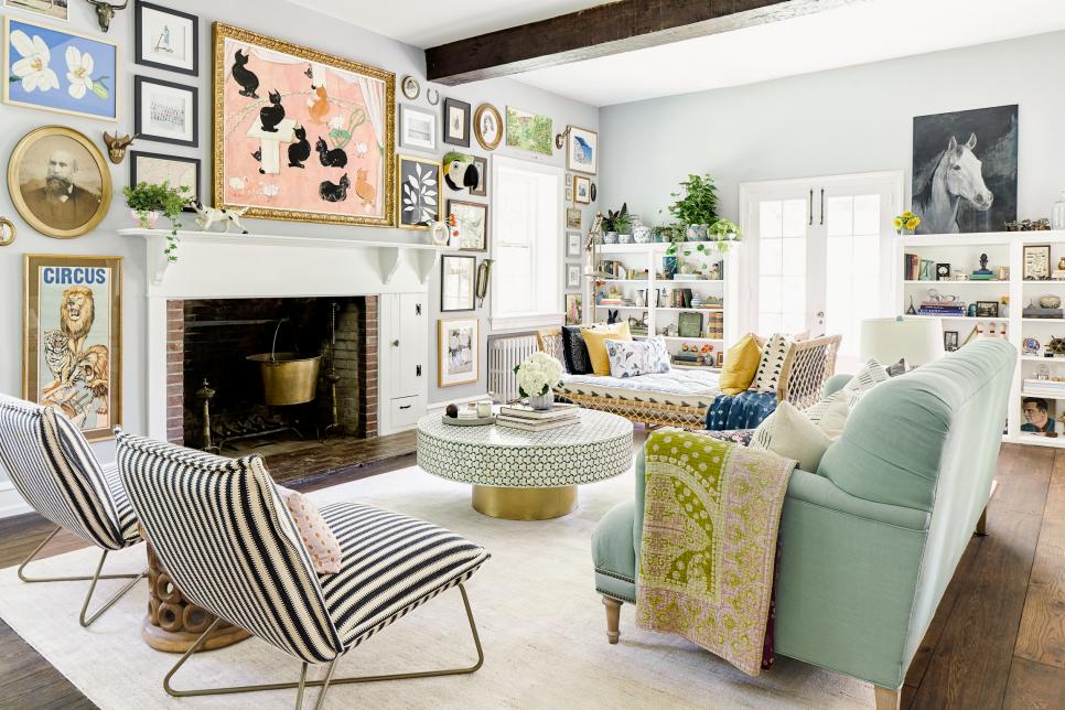 Adamshomesales's tweet photo. When arranging #livingroom furniture, aim to facilitate flow. Learn more here. #homestyle  https://t.co/XoxtNTayuS https://t.co/OaqHhyfkWf