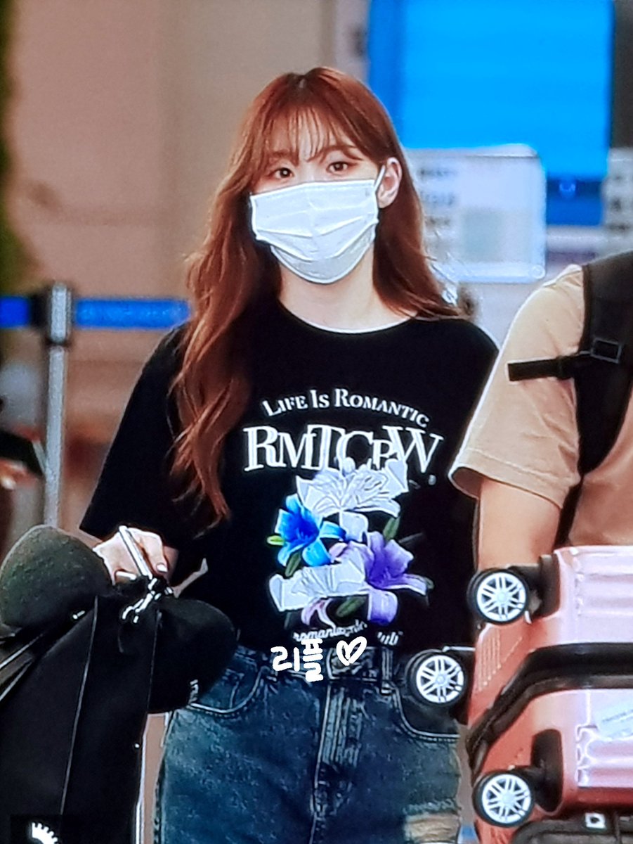 ๐ซ๐ข๐ฉ๐ฉ๐ฅ๐. tweet media