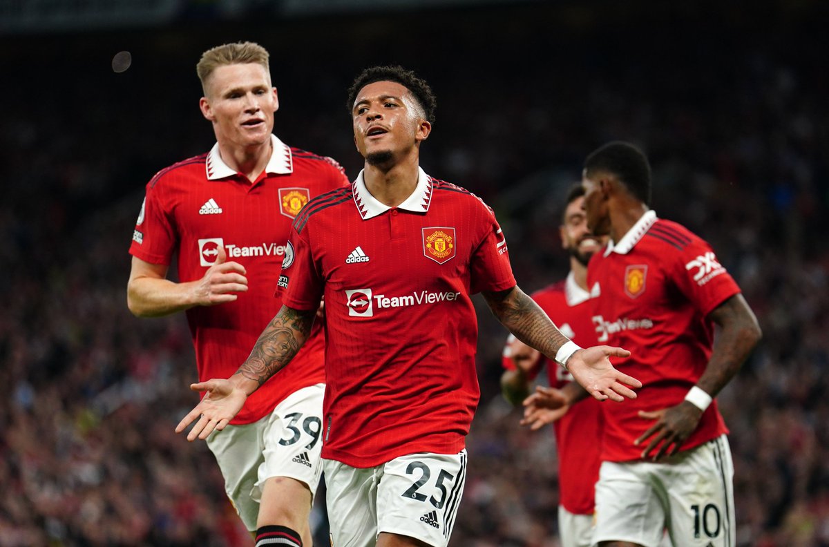 SiaranBolaLive's tweet image. HT #EPL
Man United 1-0 Liverpool
(Sancho)