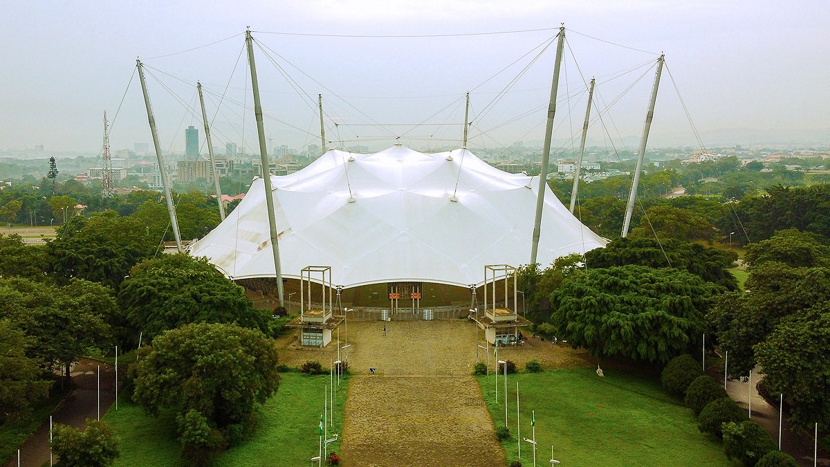 olaoluwaadamu's tweet photo. M.K.O Abiola National Stadium Abuja
#olaoluwaadamu #fineart #droneart #dronephotography #dronearchitecture #artist #archictecture #nationalstadium #abuja #sportcenter https://t.co/PFhrDwxKsk