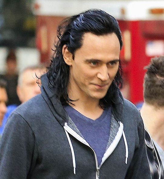 Loki in Midgardian disguise 😉😉
#Loki #Tomhiddleston