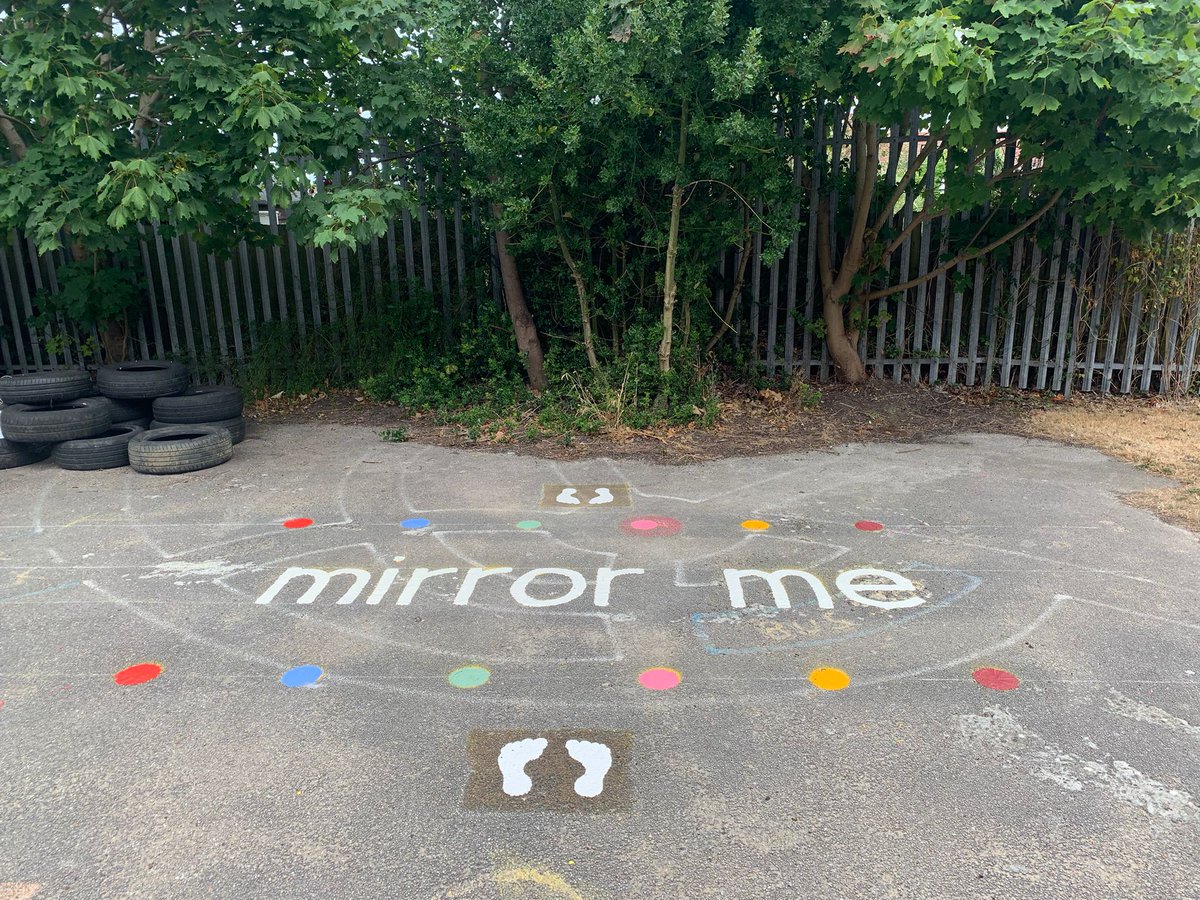 MrStag94's tweet photo. A bit of a change off tweet from what I normally put out there, but I'm rather proud of the work I done today for a primary school. Let's hope they like it when they go back. #Linepainting #roadmarker https://t.co/mwjmCS2YTe