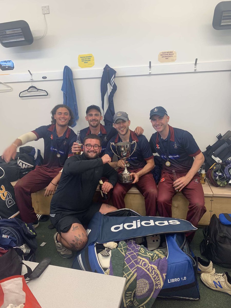 Fergus08815924's tweet photo. Good day at the office💙 https://t.co/4DA61VHNBm