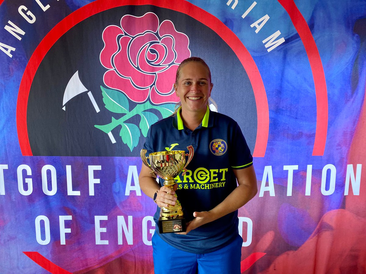 🏴󠁧󠁢󠁥󠁮󠁧󠁿 Total Produce National Tour 2022 🏴󠁧󠁢󠁥󠁮󠁧󠁿

⛳ South East Grand Slam (FIFG100)
📍 MillersBarn GolfPark  

Female
🏆 Sarah White

Trophies sponsored by <a href="/TargetFuels/">Target Fuels & Machinery</a> 💪

Leaderboards 👇
golfgenius.com/pages/81665960…

PUTTING ⚽️⛳️ 🥇
fgaengland.com