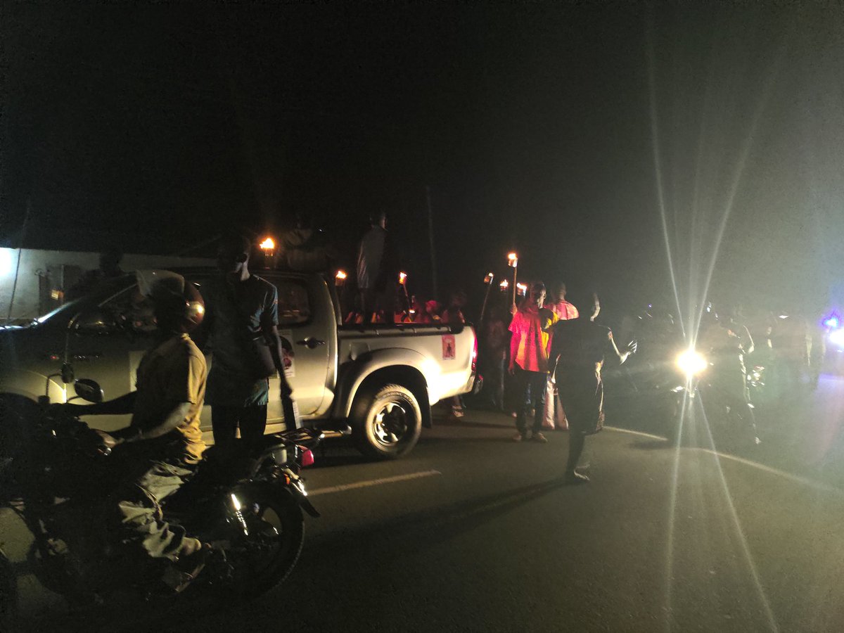 Yvezimofficial's tweet photo. Happening now , advocating for climate justice through the use of lights and marching in the town Village of Kpele
@JVE_Int 
@PACJA1 
@OxfaminZim 
@SwedeninZW 
@pelumzim 
#FABC2022
#BioCulture
#AgroEcosystem https://t.co/HzxUGSI4XG