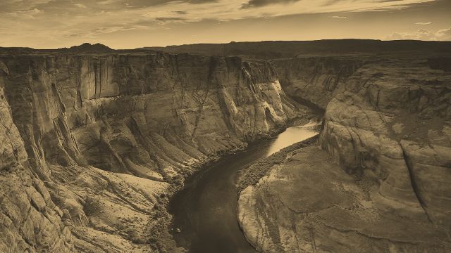 It is time that we act like we believe that the #CORiver is a unique and socially valuable resource worthy of #sustainable #WaterManagement for generations
ow.ly/wiKu50KoqTH