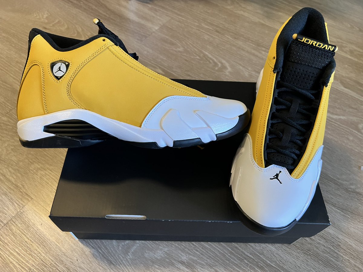 AGC_Son's tweet photo. 14โs ๐๐พ๐ฌ #retro14 #lightginger https://t.co/nmXOb6IUlS