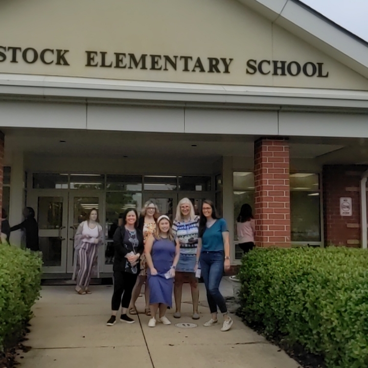 BeachyTeacher's tweet photo. Tomorrow Starts Today!! New teachers and mentors! @WoodchuckWorld @KatieBledsoe #WeAreVBSchools @PGIVBCPS #VBMentoringMatters https://t.co/7nLEpnIByu