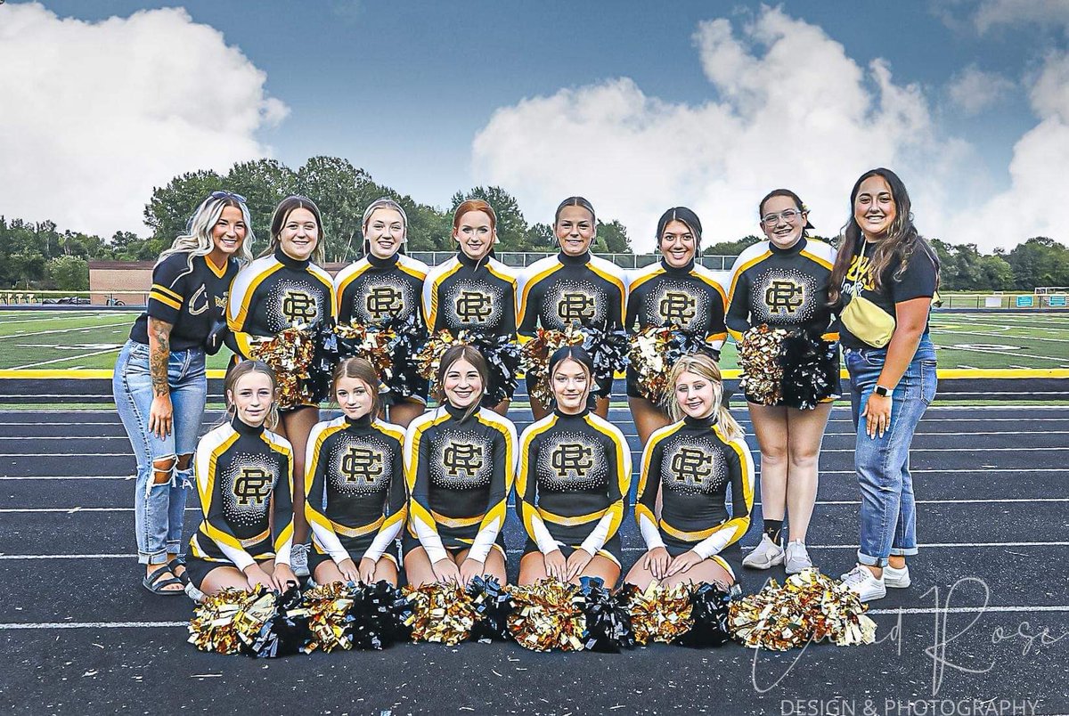 Go vote for us! We are in the TOP FOUR of the IHSA diary Tik Tok Challenge!  ihsa.org/News-Media/Ann…