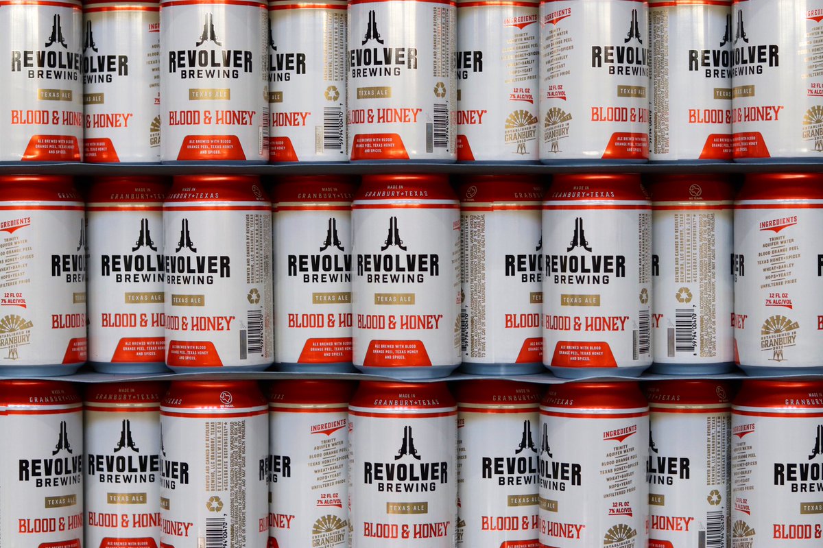 RevolverBrewing's tweet photo. Your tried and true favorite Texas Ale, perfect for a rainy day ⛈

Cheer up this dreary weather with a Blood &amp; Honey today! Show us your Revolver pride by tagging us @RevolverBrewing or using #revolverbrewing 👏 https://t.co/kuSEOJBTMn