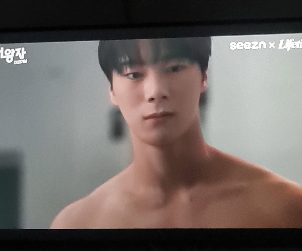 arohas_br's tweet photo. Here I go again! #MermaidPrince2 #MOONBIN #ActorMoonbin @offclASTRO https://t.co/eLlj44H5TE