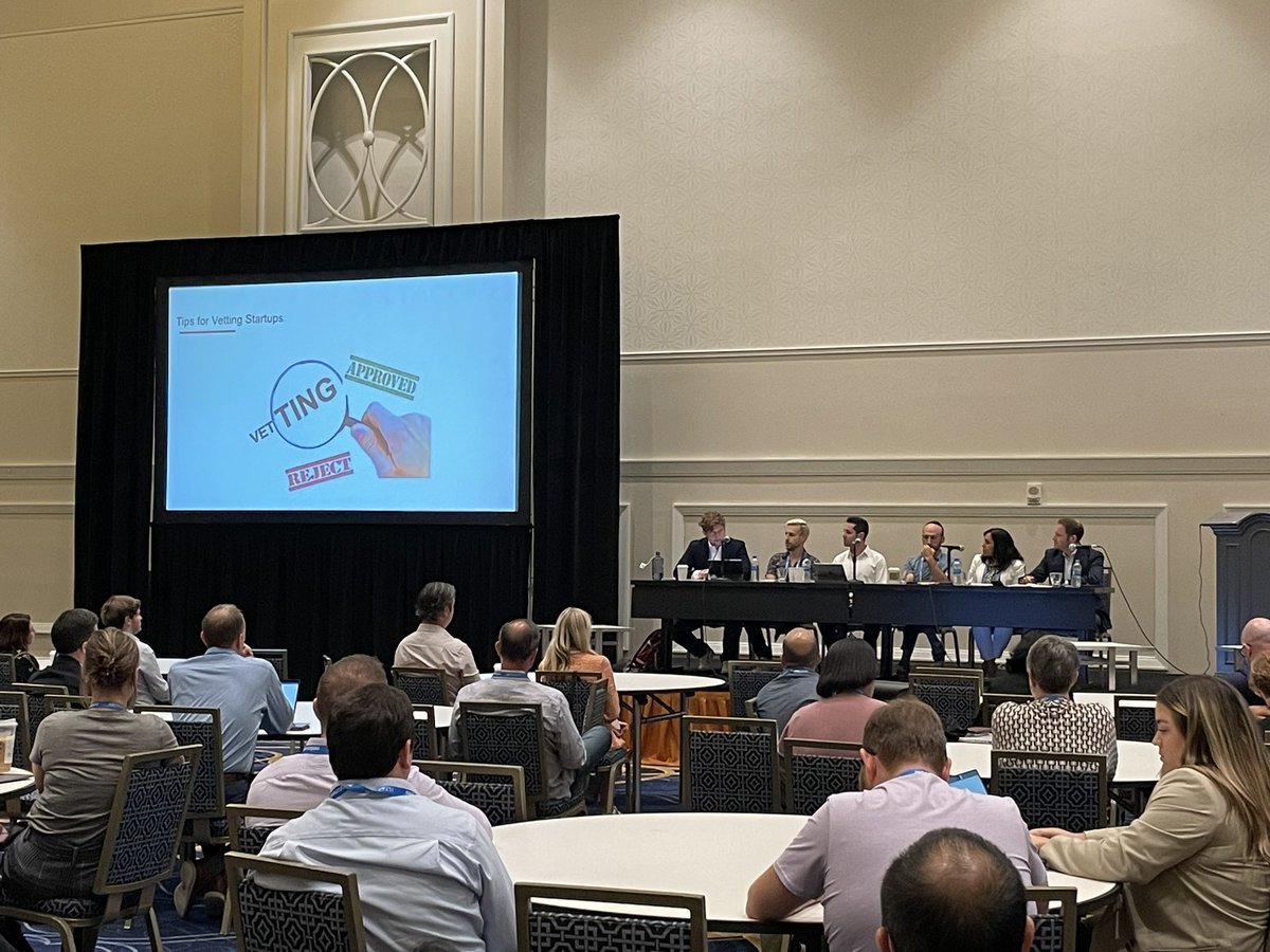 EJWalters's tweet photo. @christianllang of @reynencourt discussing tips for vetting #legaltech startups.

1. Context
2. Focuses on right core
3. Track record for project
4. Invite honesty/cultivate trust
5. Financed enough?

#iltacon2022 #ILTACON22 https://t.co/qnEPwTKx8P