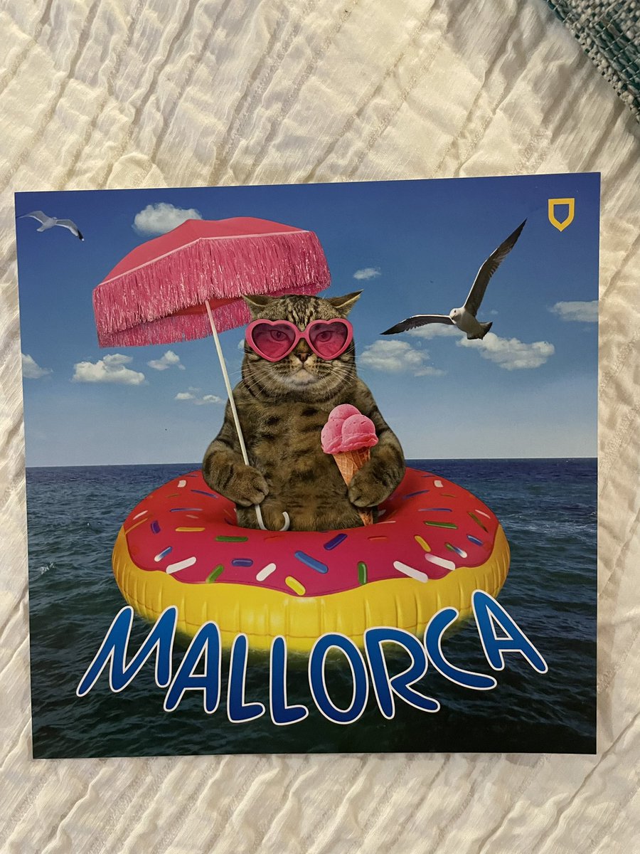 Tester ut retro-konseptet postkort. Spent på om det virker🧐 - time will tell!