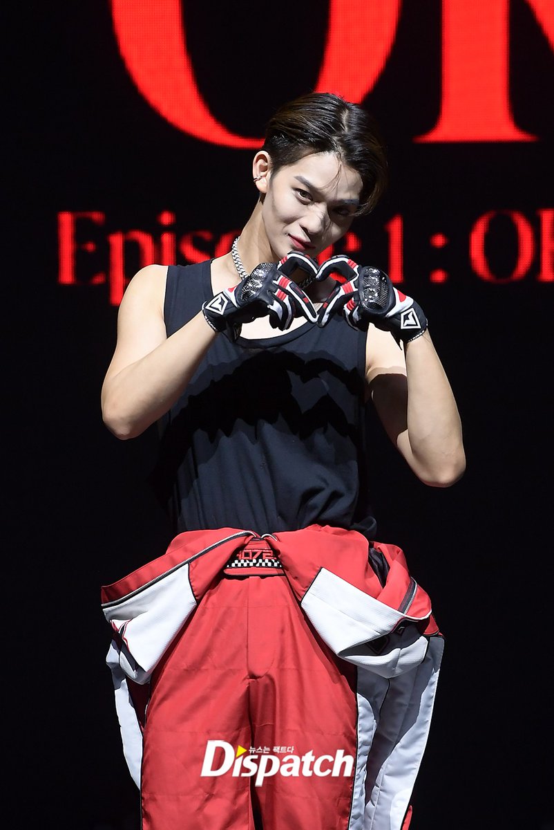 #BAEJINYOUNG #배진영 #CIX #씨아이엑스 <a href="/CIX_twt/">CIX</a> <a href="/CIX_Official/">CIX_Official</a>