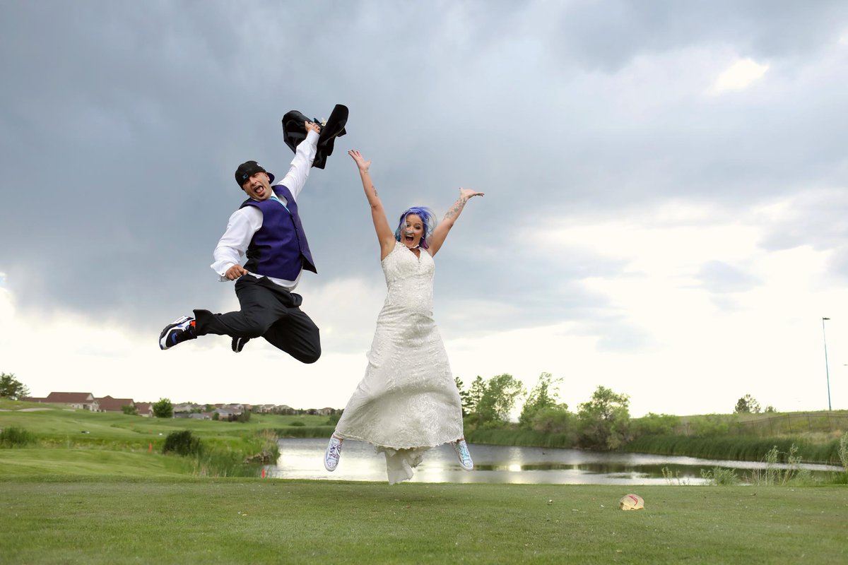 HeritageEB's tweet photo. Hot off the presses!  Official pictures from Jennie &amp; Joe's wedding and reception on June 11th! Learn more about weddings &amp; receptions at HEBGC, contact us at 720.235.1822 or jstoneking@heritageeaglebend.com.
#coloradowedding #coloradobride #coloradoreception #coloradovenue https://t.co/EFsZL1g09r