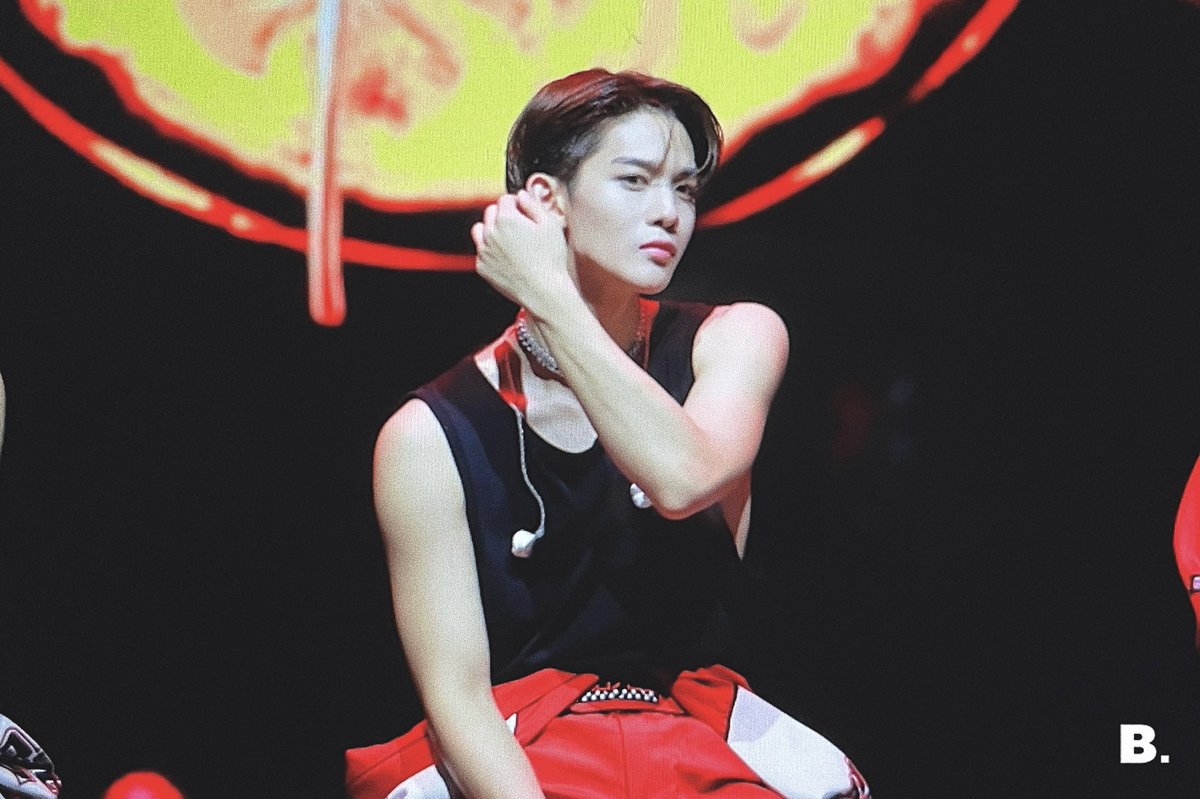 #BAEJINYOUNG #배진영 #CIX #씨아이엑스 <a href="/CIX_twt/">CIX</a> <a href="/CIX_Official/">CIX_Official</a>