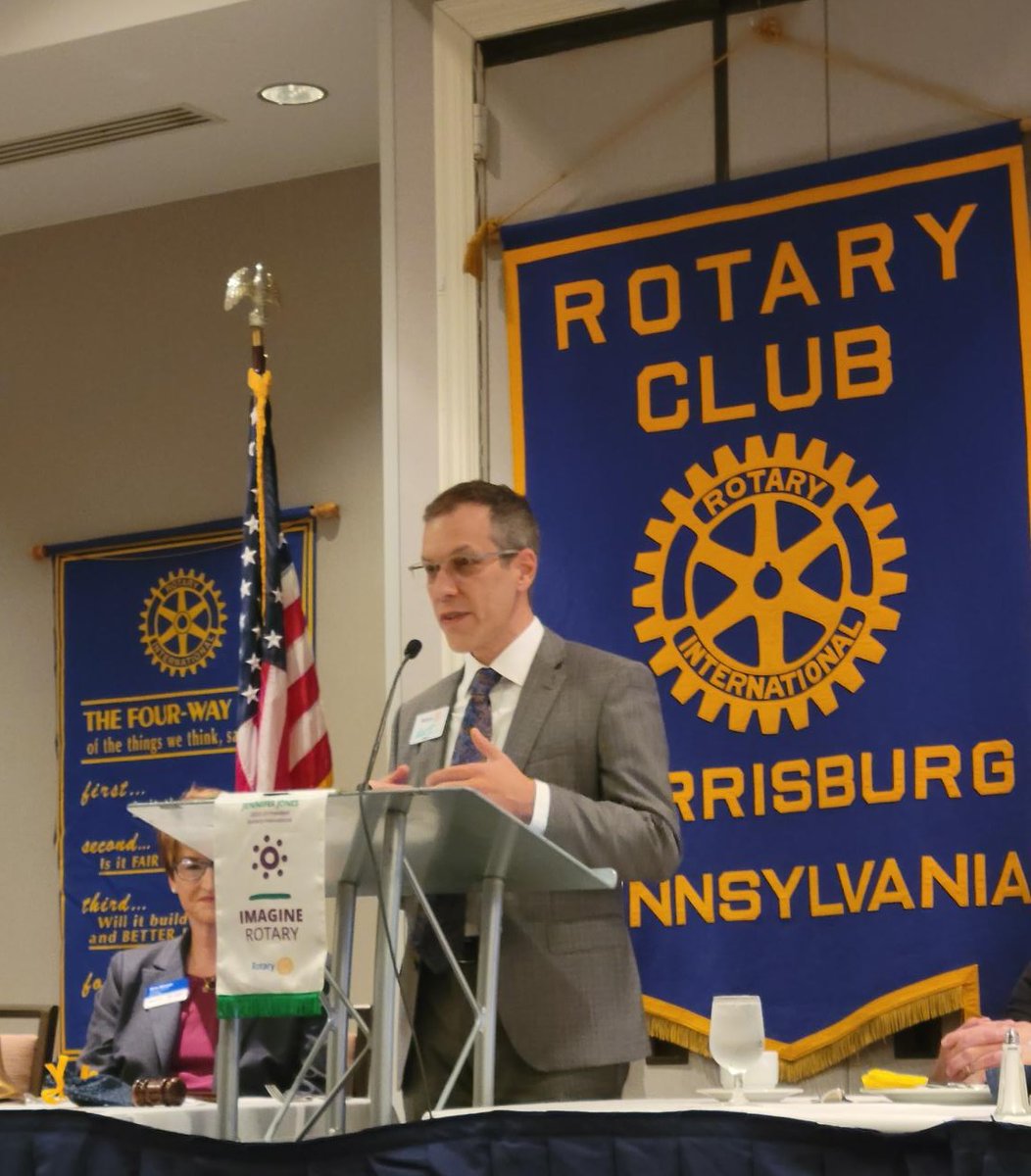 HarrisburgSymph's tweet photo. Matthew Herren, HSO Executive Director, spoke to the Rotary Club of Harrisburg today. Thank you for inviting Matthew; he had a wonderful time! We hope to see our Rotarian friends at the HSO concerts this season. To learn more, visit our website at https://t.co/SsvVjQetja. https://t.co/ucXqZ8mlSt
