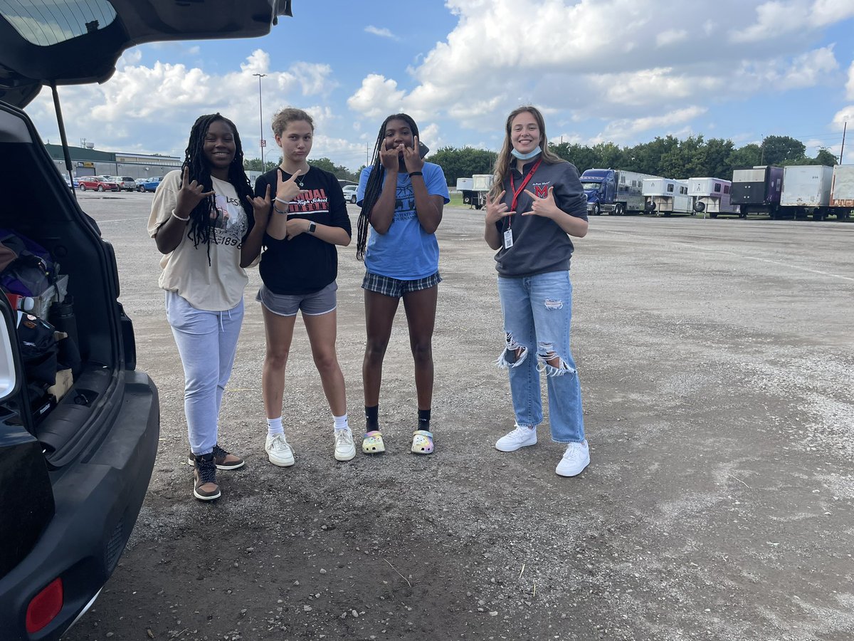 DMHS LADY CRIMSON BBALL tweet media