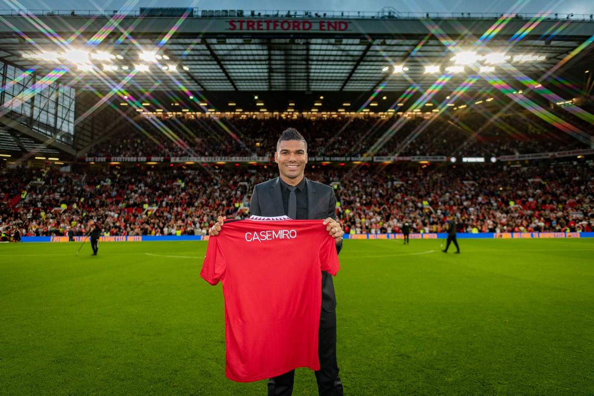 joneszm2's tweet image. Man utd 2 Loserfools 1 ... welcome Casemiro . Midfield General