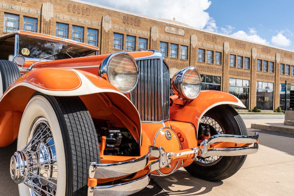 ACDAM1974's tweet photo. Too nice of a day to not get a few pictures of our 1930 Cord L-29. Plus, this makes for a nice treat to get us excited and ready for the ACD Festival! https://t.co/Vgzp0Ynrqm