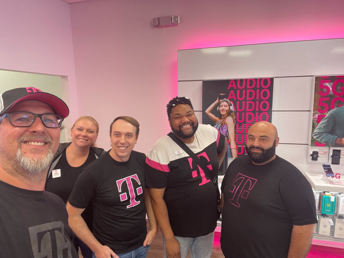 MylesPare's tweet photo. Had a great day with Michigan/Toledo RSM's learning how to conduct Effective Skills Practices and Feedback! #WatchMIHustle #OneTeamTogether https://t.co/0DpJQtIdqb