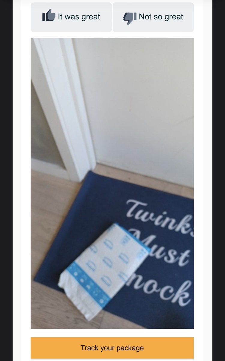 airrum's tweet image. So far packing for my Korea trip has meant ordering indiscriminate quantities of fish oil and shark cartilage to gift. Today I got this delivery pic that confirms my package at what is def not my door. But to whoever lives here—I wish you only the silkiest joints and eternal skin