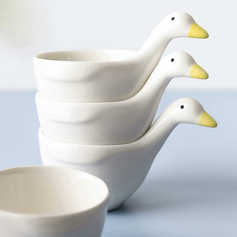 JacobBayless6's tweet photo. @nicolelh98 @themouseyouknow Don't forget the fine china https://t.co/pZw9y08c3y