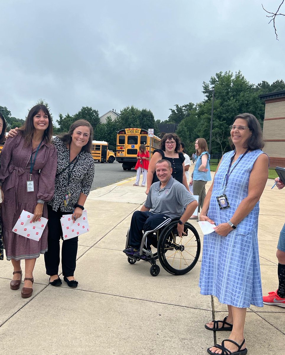 Happy first day of school!  <a href="/MsAn_FCPS/">KJ An, NBCT</a> <a href="/MrsBowman_FCPS/">Ellyn Bowman</a> <a href="/MissWilsonFCPS/">Kaitlin Wilson</a> #firstdayfairfax