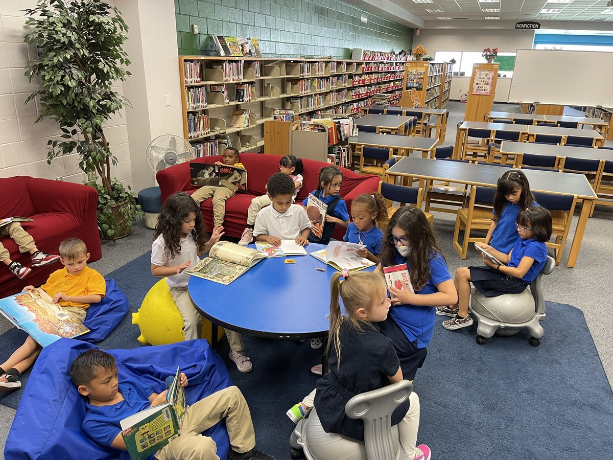 Christina Gonzalez (@cgonzalez_lces) on Twitter photo Our 1st grade Stars got to spend a little time with our amazing librarian <a href="/LLopez_LCES/">Lisa Lopez</a> today and they learned how to check out a book. โญ๏ธ๐๐ฌ We got this! #BetterTogether Our 1st grade Stars got to spend a little time with our amazing librarian <a href="/LLopez_LCES/">Lisa Lopez</a> today and they learned how to check out a book. โญ๏ธ๐๐ฌ We got this! #BetterTogether