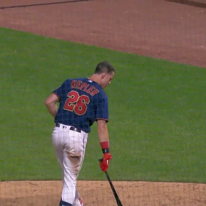 Bally Sports Southwest on Twitter "I think I counted 5 hits in this at bat 🤷‍♂️ Rangers 