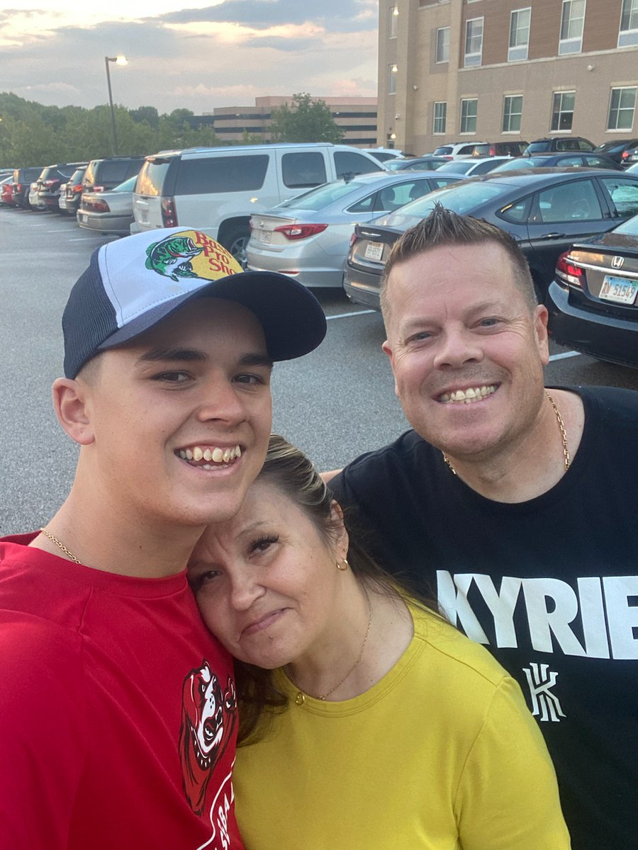 Scott Stucki tweet media