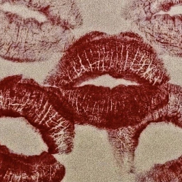 correiobdl's tweet photo. De: 😼
Para: @marinagogh 
💌 Recado: “Nenhuma obra de arte conseguiria expressar o que sinto quando estou com você” https://t.co/zkhItGQ48T