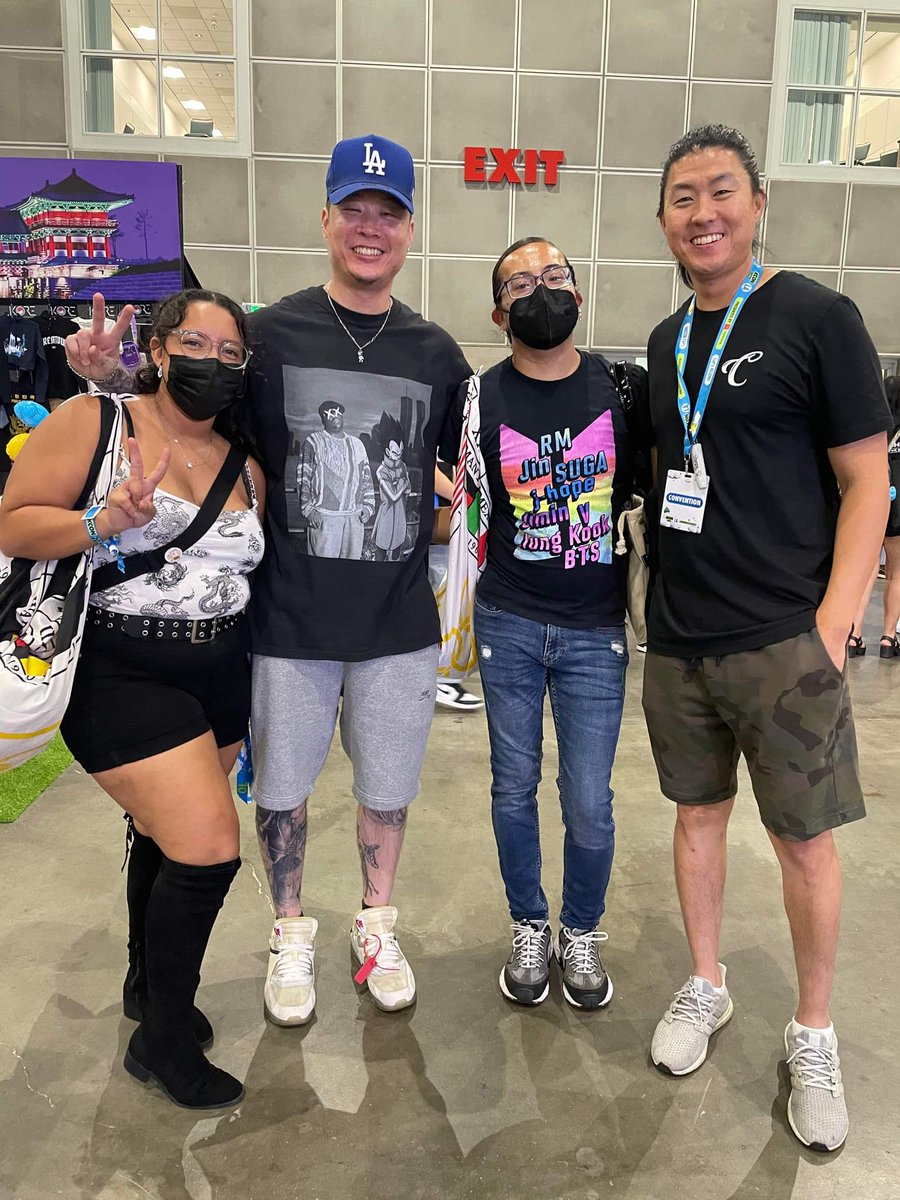 Megan Serenity (@meganserenity) on Twitter photo Caught in a delicious Steve and Phil sandwich lol... One of my many KCON 2022 highlights 😁😁💙💙
#KCON2022LA #Choicegang <a href="/ChoiceMusicLA/">Choice Music</a> Caught in a delicious Steve and Phil sandwich lol... One of my many KCON 2022 highlights 😁😁💙💙
#KCON2022LA #Choicegang <a href="/ChoiceMusicLA/">Choice Music</a>