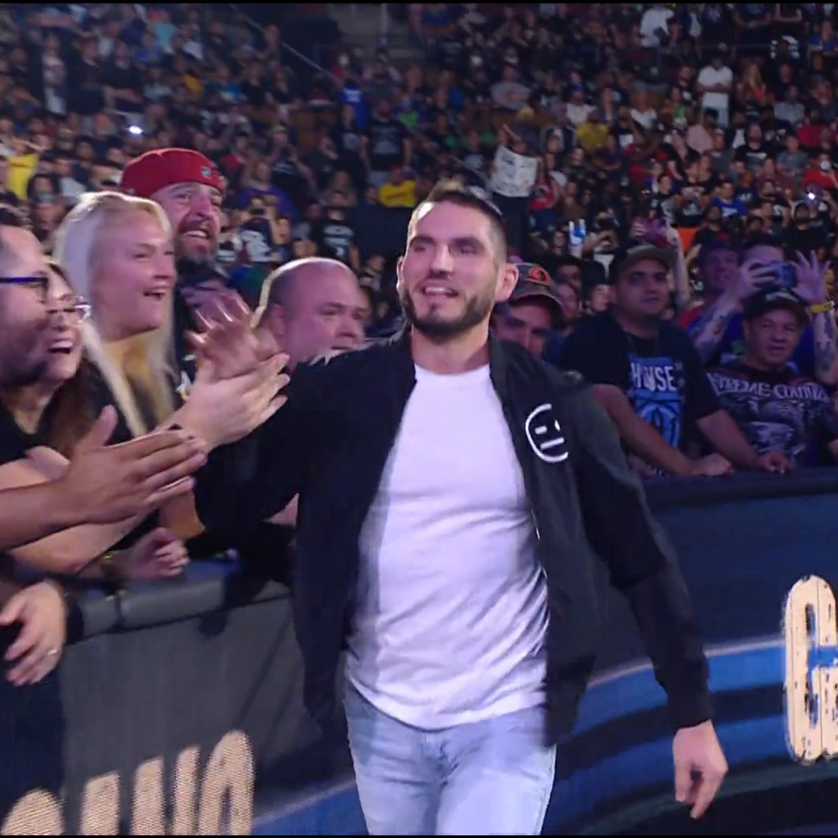 _denisesalcedo's tweet photo. This officially feels like the new "Triple H" era with Johnny Gargano back. #WWERaw https://t.co/AGPDNa9gQ4