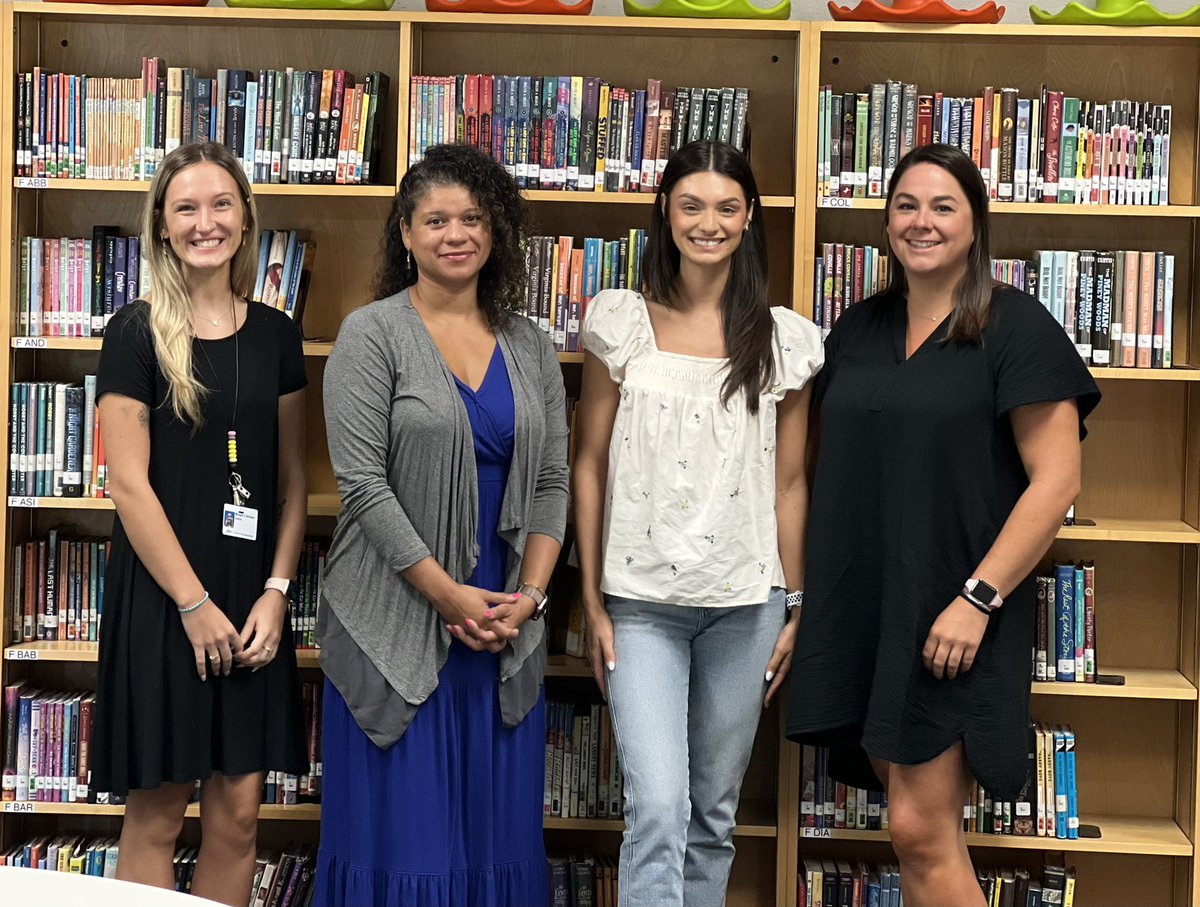 Welcome to Alanton, Morgan, Rosalie, Alexis, & Anne!🚀 Thank you to so many staff members for showing your support today! It is going to be a FANTASTIC year!