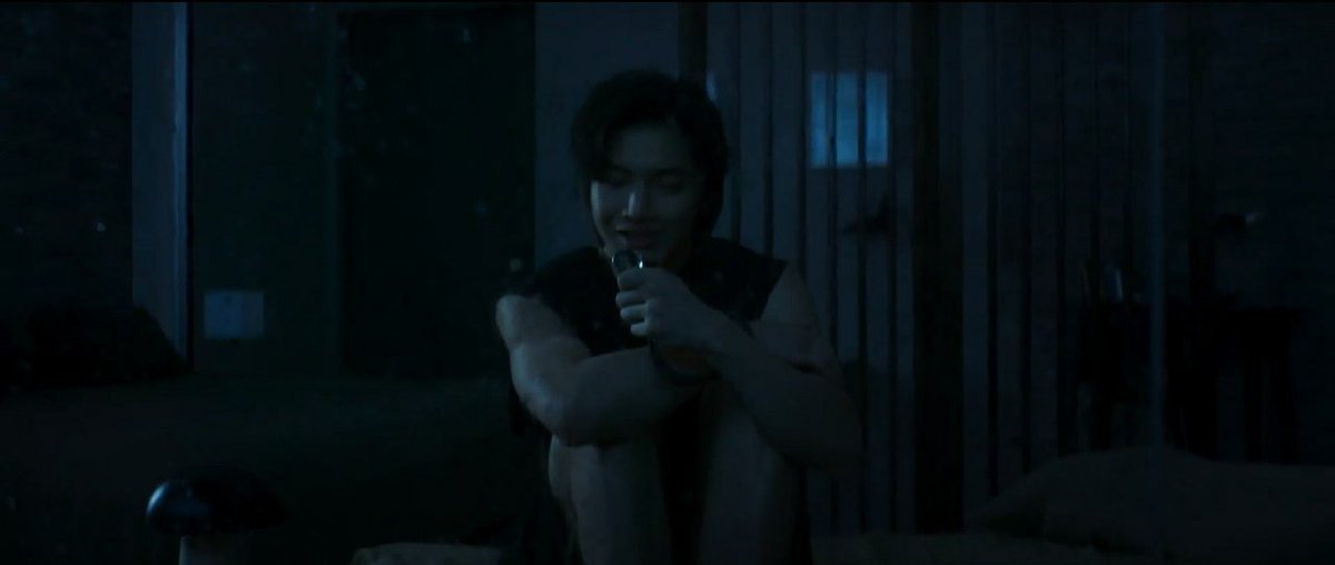 2tianwen's tweet image. 180 degree tem uma vibe muito boa a fotografia tbm tá linda, as cenas são simples mas carregadas de sentimentos dos personagens e sem contar a química do casal só de olhar um pro outro, tá muito bom eu tô gostando demais 
#180DegreeTheSeriesEP2