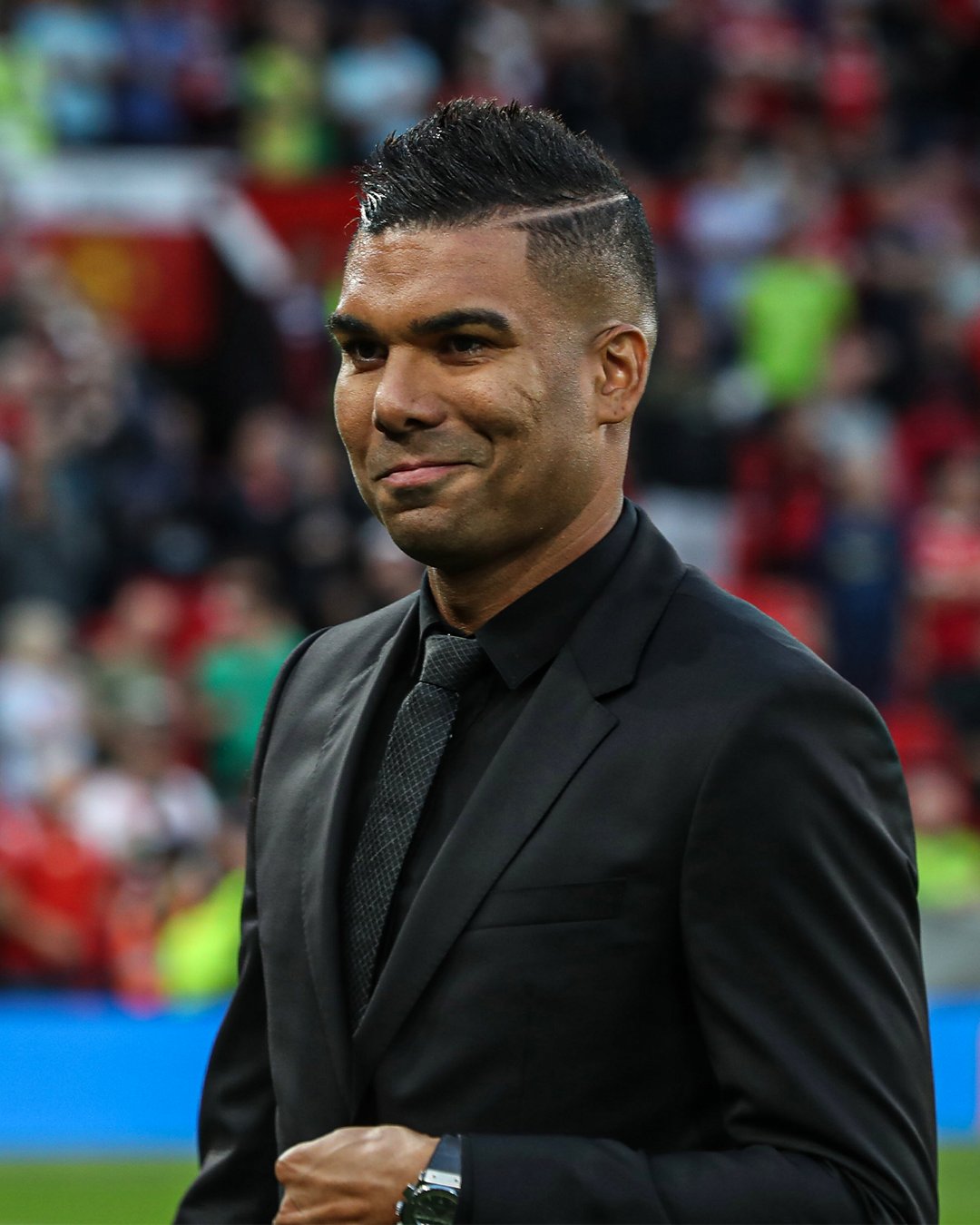 FazASozWAAAPBJO?format=jpg&name=large