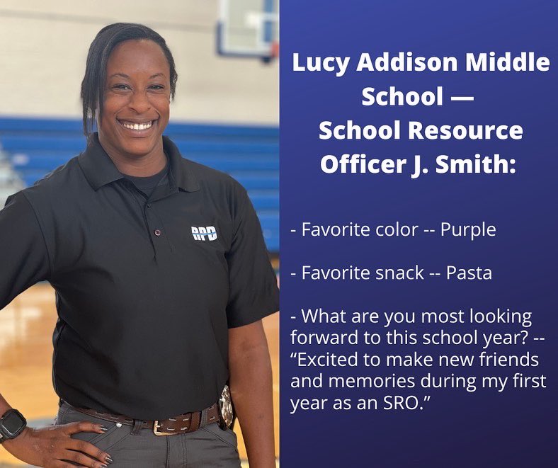 roanokepolice's tweet image. GET TO KNOW YOUR SRO

School is back in session! The RPD #SchoolResourceOfficers are ready to welcome @RoanokeSchools students back to the classrooms tomorrow. If you ever need help, you can always ask or talk to the #SRO at your school. They're ready to offer a helping hand.