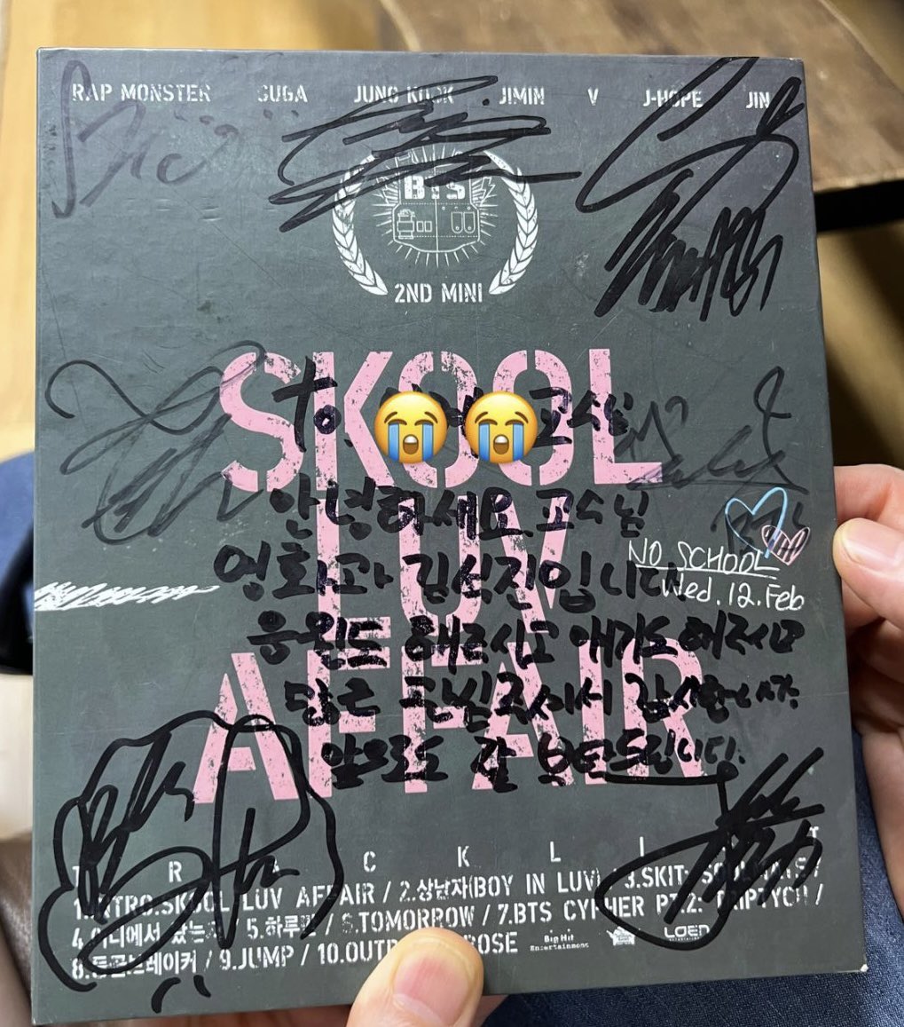 쿠키곰신💜3:37 독보적한분 나야나 tweet media