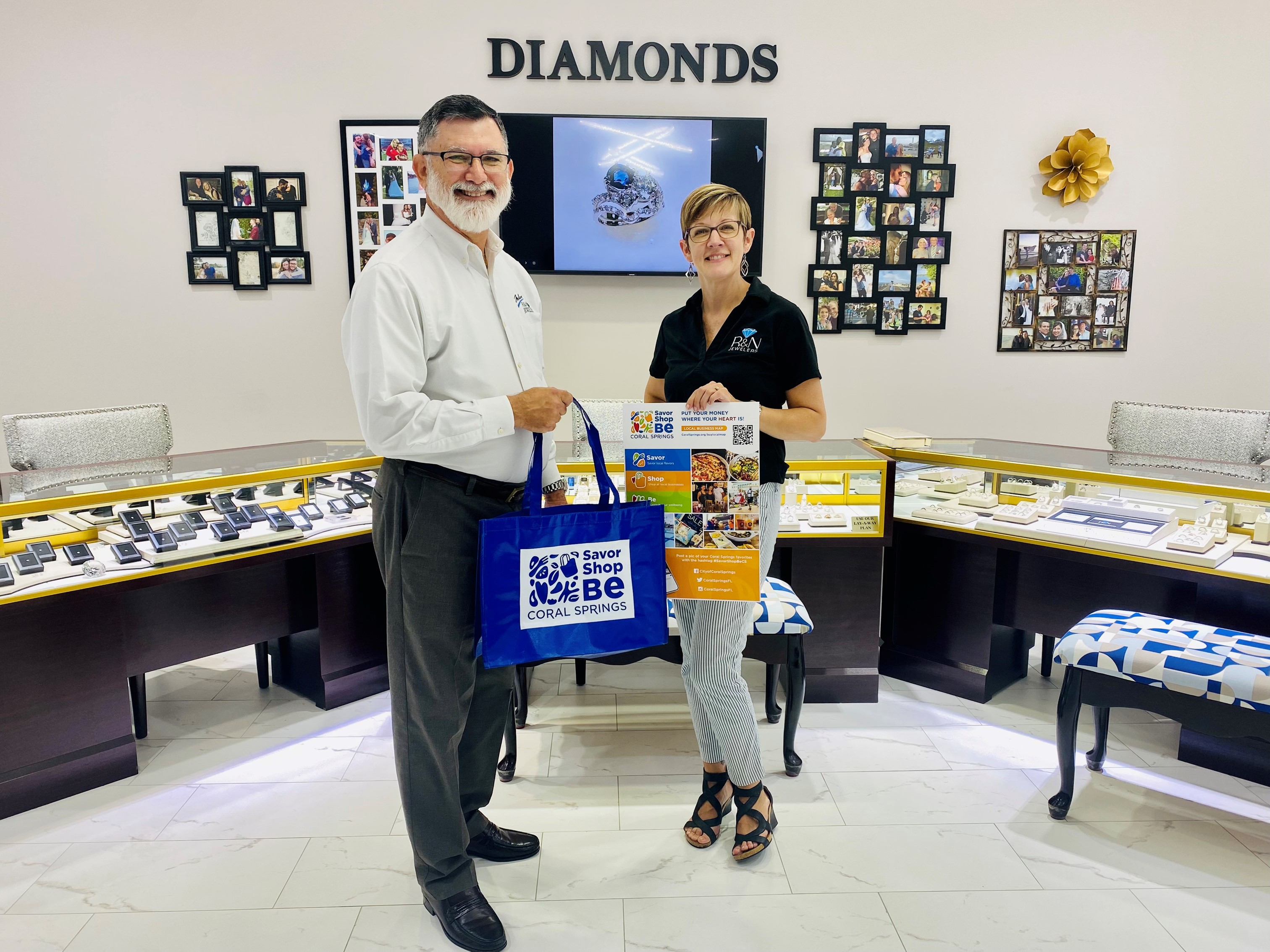 Coral square on sale mall jewelry stores