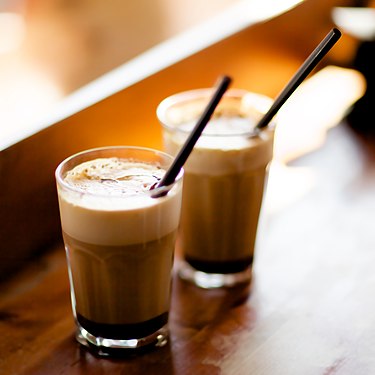 ecoCoffeeStore's tweet photo. COFFEE FACT: Coffee was discovered in Ethiopia around AD850 but it wasn't until it spread to Mocha, Yemen, in around 1100 that it became popular. From Mocha, beans were shipped to India, Java & eventually Europe
#ecoFriendly #noWaste #coffeeMoment #coffeePeople #coffeeFanatics https://t.co/byPU1kxQdB