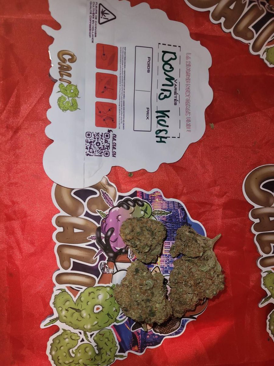 VaccinalePass's tweet photo. Bon plan weekend 🚬💨🌿
Snap 👉 tonnyroch2022
#Onlineclass #startup #BusinessTravel #linux #100DaysOfCode #BigData  #COVID19 #Dev
#psg #franceverte #hautsdefrance #violencepoliciere #violencepolicières #Annecy_live #Québec #poupettekenza #Paris #PSG #Ukraine #beuh #télégramme #ti https://t.co/7zE2pnQclv